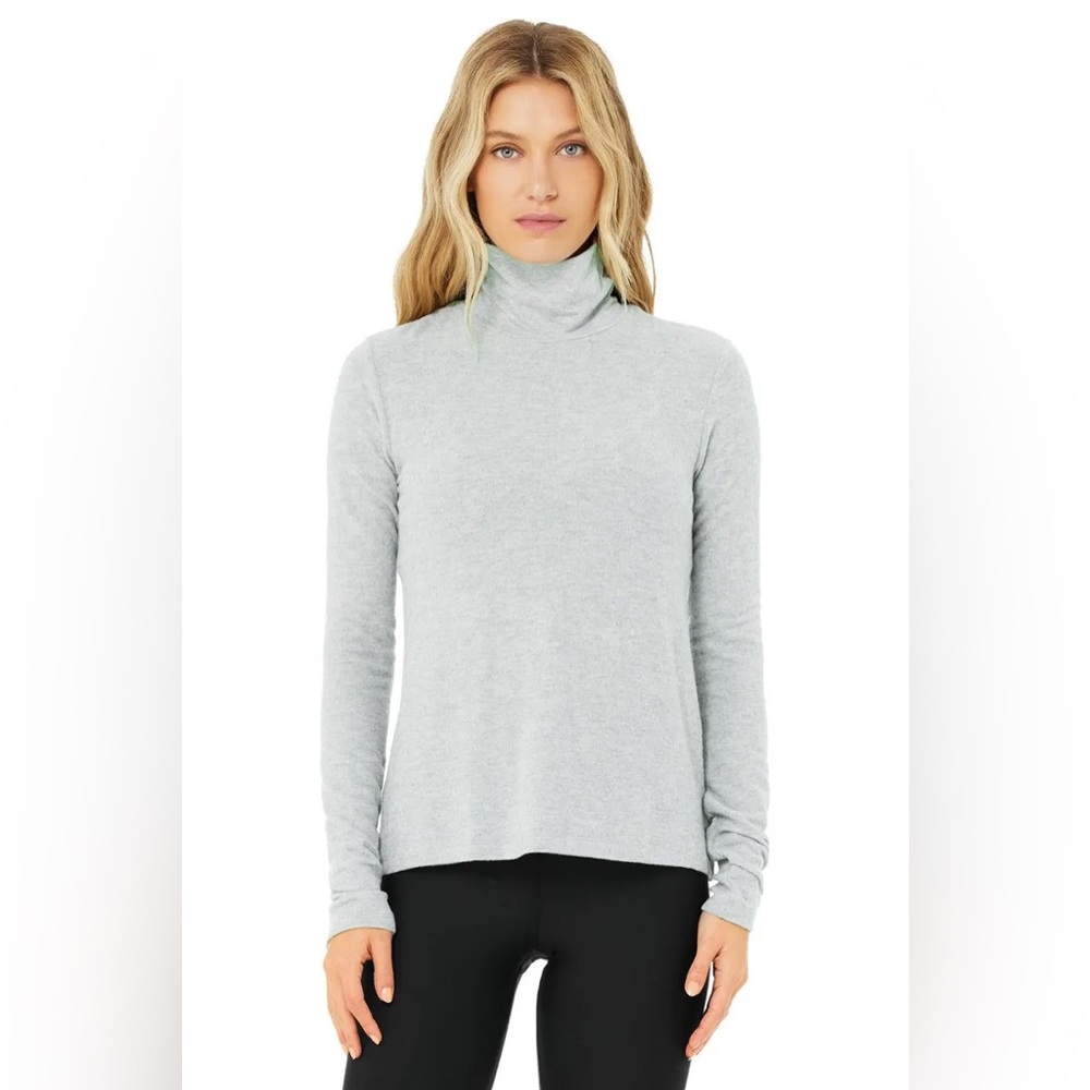 NWT Alo Women's Gray Embrace Long Sleeve Turtleneck Sweater
